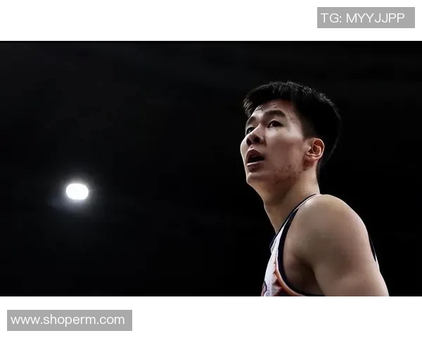 羽毛球场上的追梦旅程：刘磊的坚持与成长故事